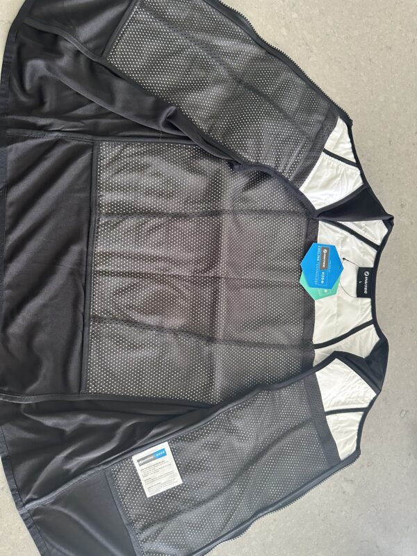 Inuteq cool vest inside